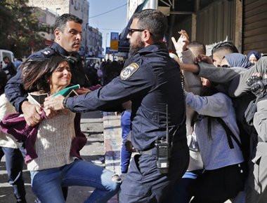 Σφοδρές συγκρούσεις στη Βηρυτό: Τραυματίστηκε φωτογράφος του AFP (φωτό, βίντεο)